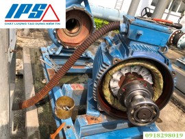 SỬA CHỮA BẢO DƯỠNG HỆ THỐNG CHILLER CHO NHÀ MÁY.	