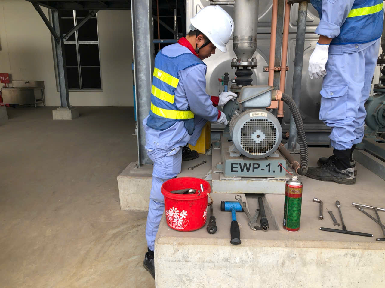 DỊCH VỤ THAY PHỚT MÁY BƠM EBARA KHẨN CẤP – IPS.