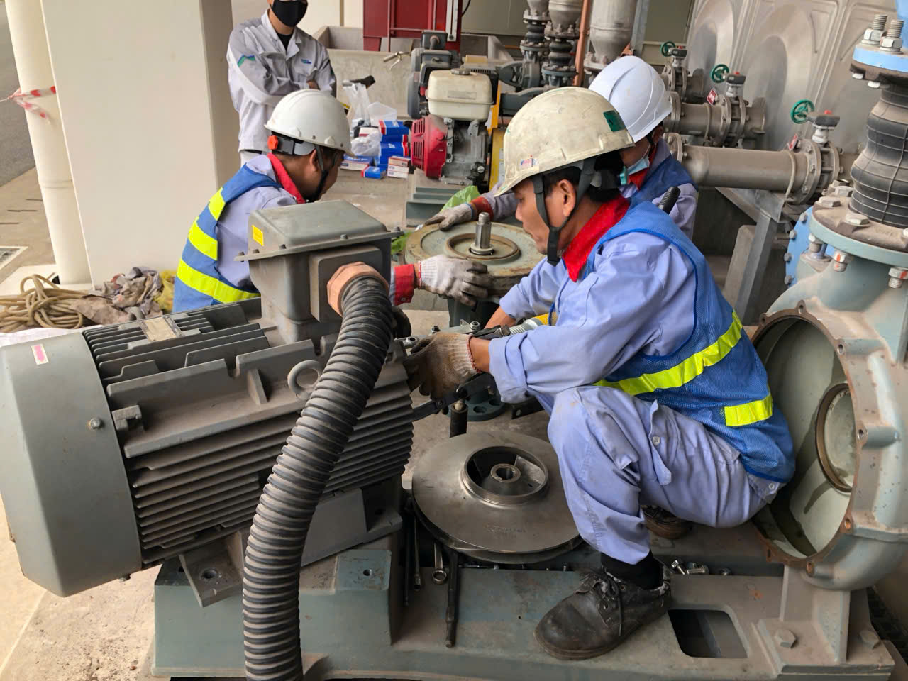 DỊCH VỤ BẢO TRÌ MÁY BƠM PENTAX, TSURUMI, EBARA TẠI CÁC KHU CÔNG NGHIỆP LỚN – GIẢI PHÁP VẬN HÀNH ỔN ĐỊNH, TUỔI THỌ DÀI HẠN.