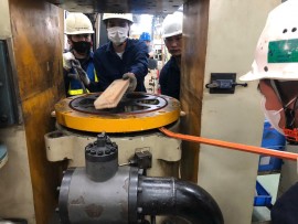 Khi nào cần kiểm tra máy ép thủy lực? IPS giải đáp chi tiết.