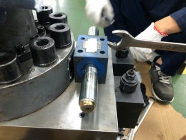 VÌ SAO NÊN CHỌN IPS ĐỂ SỬA CHỮA MÁY ÉP THỦY LỰC.